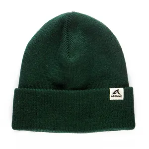 Inverno toque cappelli lavorati a maglia personalizzata verde beanie con etichetta tessuta