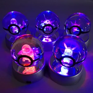 Pokemon Go 3D LED Incandescente Pikachu Sfera di Cristallo Della Decorazione Della Luce del Giocattolo Migliore Regalo di San Valentino