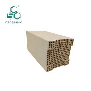 Monolite in ceramica a nido d'ape (150*150*300mm) - Product Image 1