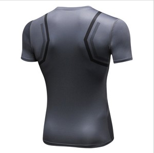 Camiseta ajustada de manga corta para hombre, camiseta de compresión de secado rápido con logotipo personalizado de fábrica y último diseño - Product Image 2