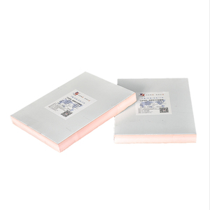 La haute performance 20mm a galvanisé les matières plastiques carrées de panneau isolant <span class=keywords><strong>thermique</strong></span> phénolique pour <span class=keywords><strong>l</strong></span>'<span class=keywords><strong>isolation</strong></span> <span class=keywords><strong>thermique</strong></span> de ventilation - Product Image 1