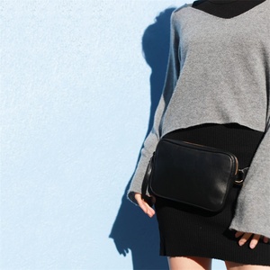 Sac banane de luxe personnalisé en cuir véritable imprimé léopard, sac de ceinture pour femme - Product Image 4