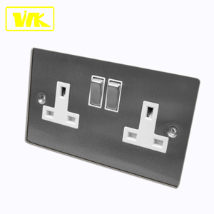 WK Acier Inoxydable BS 2 Gang 13A Électrique UK Double Prise Murale Commutée - Product Image 1