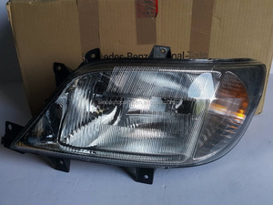 9018202461 9018202561 PHARE AVANT 9018201061 9018201161 pour ancien modèle de Mercedes-Benz Sprinter 901 902 903 904 PHARE AVANT 9018201461 9018201561 - Product Image 4