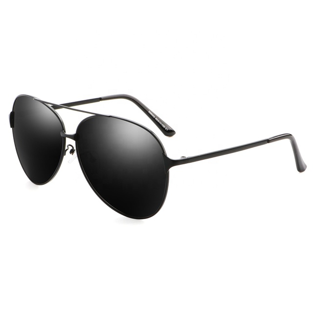 2019 Hot Selling Wholesale Classic Fashion Frame Designer Men Sport Sunglasses for Male