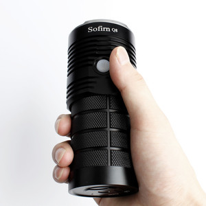 Lampe torche rechargeable USB en aluminium <span class=keywords><strong>avec</strong></span> 4 <span class=keywords><strong>LED</strong></span> XPL-HI originales de 5000 lm - Product Image 2