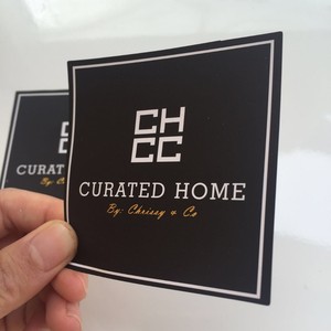 Tem nhãn tùy chỉnh hình tròn vuông, ép kim vàng, nhãn đen với bề mặt mờ - Product Image 4