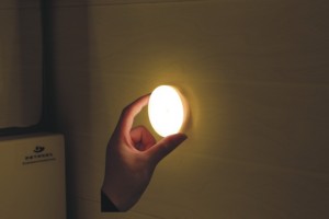 USB sạc cảm ứng kích hoạt <span class=keywords><strong>Mini</strong></span> không dây <span class=keywords><strong>LED</strong></span> nhỏ ánh sáng ban đêm - Product Image 4