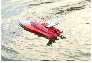 WL911 Go Fast <span class=keywords><strong>Bateau</strong></span> de Voile Télécommandé Électrique de Niveau Amateur 2.4G avec Vitesse de Niveau Expert de 24 km/h et Portée de 100 m - Product Image 6