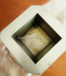 Fonte cube moule