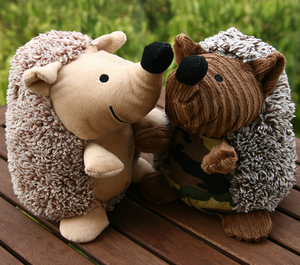 All'ingrosso della fabbrica molle sveglio forma riccio peluche - Product Image 1