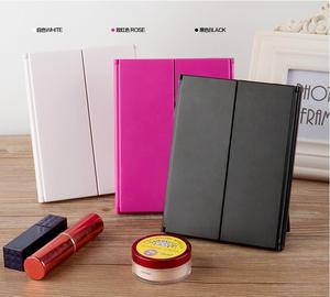 Hot-Selling Factory Großhandel Hochwertige tragbare Touch-Schalter LED Kosmetik spiegel <span class=keywords><strong>3</strong></span> Seiten Personal isierte Kosmetik spiegel beleuchtet