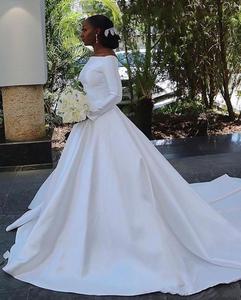 Abiti da sposa in <span class=keywords><strong>raso</strong></span> <span class=keywords><strong>bianco</strong></span> puro africano taglie forti abiti da sposa a manica lunga da sposa - Product Image 3