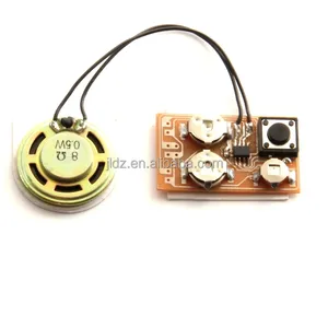 Placa de circuito com sensor de movimento operado a bateria