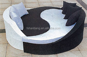 Sofá cama redondo de ratán para exteriores - Product Image 6