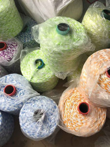 Fil de polyester 100% en microfibre Dty 300d/576f de haute qualité absorbant l'humidité et durable pour l'utilisation de la vadrouille - Product Image 4