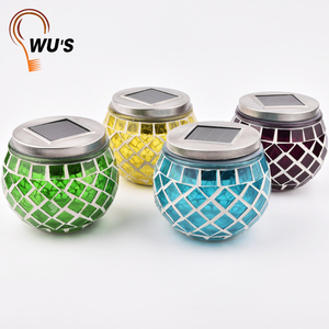 Nouveau design Fine apparence solaire jardin lumière décorative verre plastique métal lumières faire solaire mosaïque solaire jardin lumières