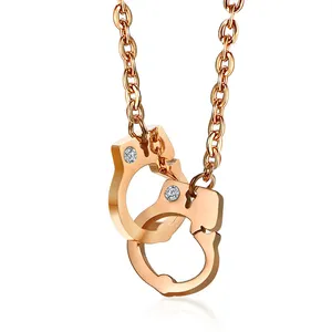 Fashion Stainless Steel Handcuffs Rose Gold Pendant Necklace with Rhinestone for Valentine's Day Gift