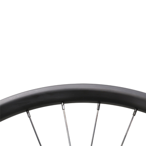 Roues de <span class=keywords><strong>VTT</strong></span> en carbone 700C <span class=keywords><strong>29</strong></span> Plus <span class=keywords><strong>Roue</strong></span> de vélo de montagne 3.0'' pneu avec largeur de 50 mm Clincher / sans crochet <span class=keywords><strong>Tubeless</strong></span> - Product Image 5