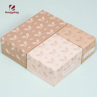 Boîtes à fentes personnalisées en kraft brun avec fenêtre transparente en PVC, boîte cadeau gaufrée autoportante pour l'emballage alimentaire (bonbons/café/noix)