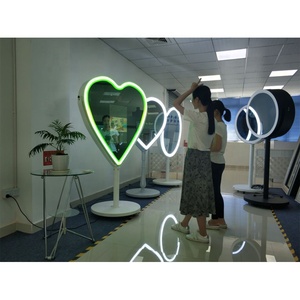 Photomaton miroir magique, structure de photomaton miroir pour selfies, photomaton rétro - Product Image 6
