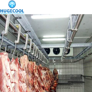 Andar na câmara de painéis refrigeradores