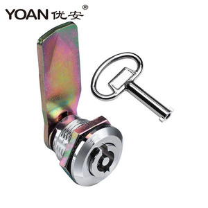 Serrure à came triangulaire en alliage de zinc IP65 haute sécurité avec 3 clés - Product Image 1