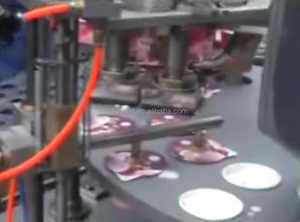 Máquina automática de sellado de conos de helado, pulverización de Chocolate y función de agregado de tuercas - Product Image 4