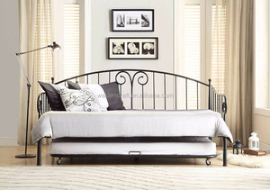 <strong>Metal</strong> <strong>Daybed</strong> with Trundle Black Finish - Product Image 3