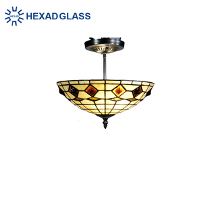 Lampade in vetro Tiffany HEXAD