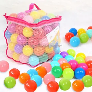 Haute qualité chine nouvelle conception 7cm PE boules gonflables souples boules en plastique transparent colorées pour jouets de fosse à balles d'intérieur