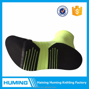 Plaine couleur L/XL <span class=keywords><strong>ou</strong></span> <span class=keywords><strong>peut</strong></span> <span class=keywords><strong>être</strong></span> personnalisé en gros personnalisé chaussettes - Product Image 4