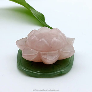 Talladas a mano natural Rose cuarzo cristal flor de loto adornos para la venta - Product Image 6