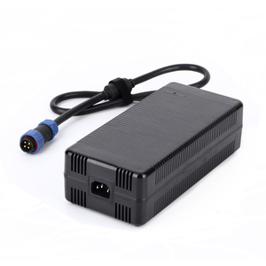 高電圧PFC機能電源48V10A480Wスイッチング電源アダプター、防水4ピンDCジャック付き - Product Image 1