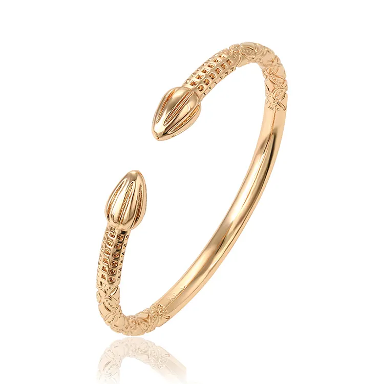 Brazalete de metal de fábrica de China, producto en oferta, modelos simples, brazalete lleno de oro, 51673