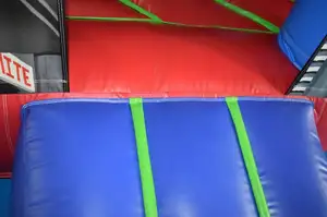 Şişme örümcek adam sıçrama combo oyun mini slayt ve engel açık çocuklar için olaylar parti