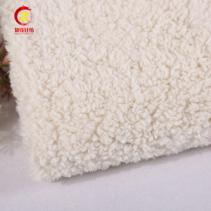 El fabricante de suministros de sherpa de tela de <span class=keywords><strong>lana</strong></span> para textiles para el hogar tejidos con bajo precio <span class=keywords><strong>y</strong></span> buena calidad - Product Image 4
