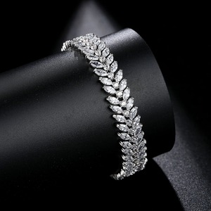 LUOTEEMI Vintage Marquise Cut Top Grade <strong>Cubic</strong> <strong>Zirconia</strong> CZ Crystal Leaf <strong>Tennis</strong> Allure Women Elegant Wedding Jewelry <strong>Bracelets</strong> - Product Image 4