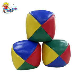 Balles de jonglage pouf en cuir à vendre