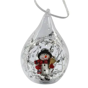 Resina unico personalizzato mini pupazzo di neve palla d'acqua decorazione ornamento di vetro