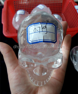 Vendita calda! Naturale molto chiaro quarzo cristallo teschi, intagliato a mano di cristallo della testa del cranio - Product Image 5