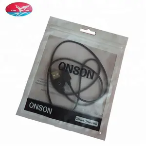 Customized electronic earphone cable zipper resealable bags for 3C product packaging
