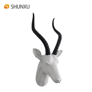 Vivid Polyresin Gazelle Head Wall Mount Hanging Decor Home Decoration Sculpture Wholesale Size Can be Customized