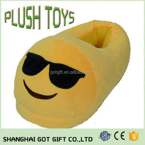 <span class=keywords><strong>QQ</strong></span> emoji Cartoon pantoufles <span class=keywords><strong>en</strong></span> peluche pour les adolescents - Product Image 5