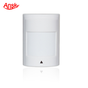 Dinding Sudut Lebar Kabel Manusia Hewan Peliharaan Kekebalan Tubuh PIR MOTION Detector
