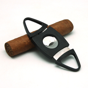 Made In China <strong>Cheap</strong> Wholesale Custom Logo <strong>Cigar</strong> <strong>Cutter</strong> <strong>Cigar</strong> Accessories Gift Plastic <strong>Cigar</strong> <strong>Cutter</strong>