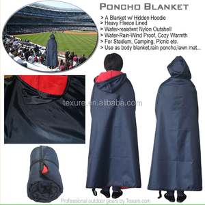Poncho Impermeable Multiusos para Adultos con Capucha y Forro Polar, Manta para Gradas - Product Image 2