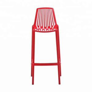 Mobilier de maison Café Salle à manger moderne Kursi Chaise haute de <span class=keywords><strong>bar</strong></span> à hauteur de comptoir pour comptoir d'extérieur Tabouret de <span class=keywords><strong>bar</strong></span> en plastique rouge - Product Image 6