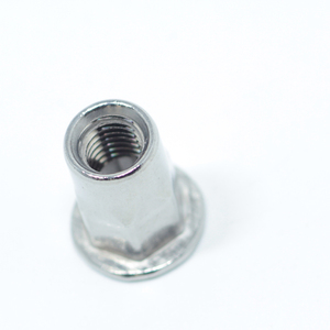 Écrou à rivets M3-M12 SS304 finition polie Écrou à rivet aveugle demi-hexagonal à extrémité ouverte - Product Image 5