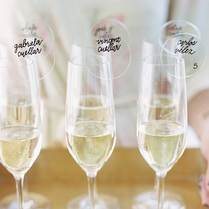 Tùy Chỉnh Cá Nhân Trọng Lượng Nhẹ Vòng Rõ Ràng <span class=keywords><strong>Acrylic</strong></span> Rượu Vang Thủy Tinh Hộ Tống Thẻ Lucite <span class=keywords><strong>Acrylic</strong></span> Uống <span class=keywords><strong>Tag</strong></span> Cho Thanh - Product Image 1